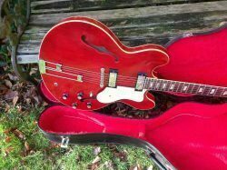 1967 Epiphone Riviera