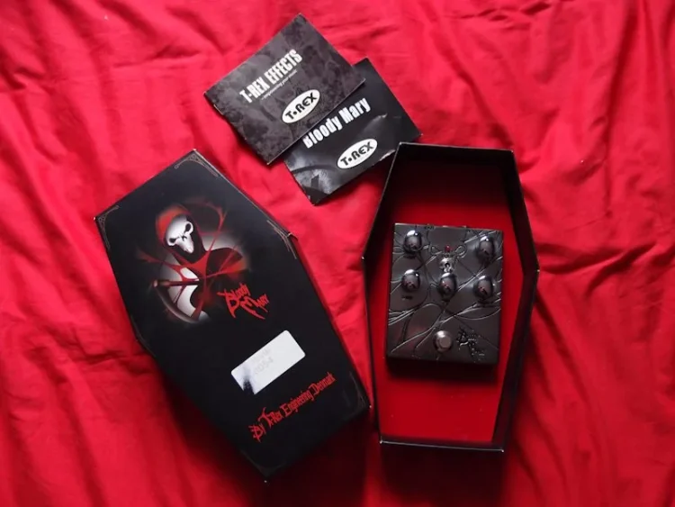T-Rex Bloody Mary Distortion - Vintage & Modern Guitars