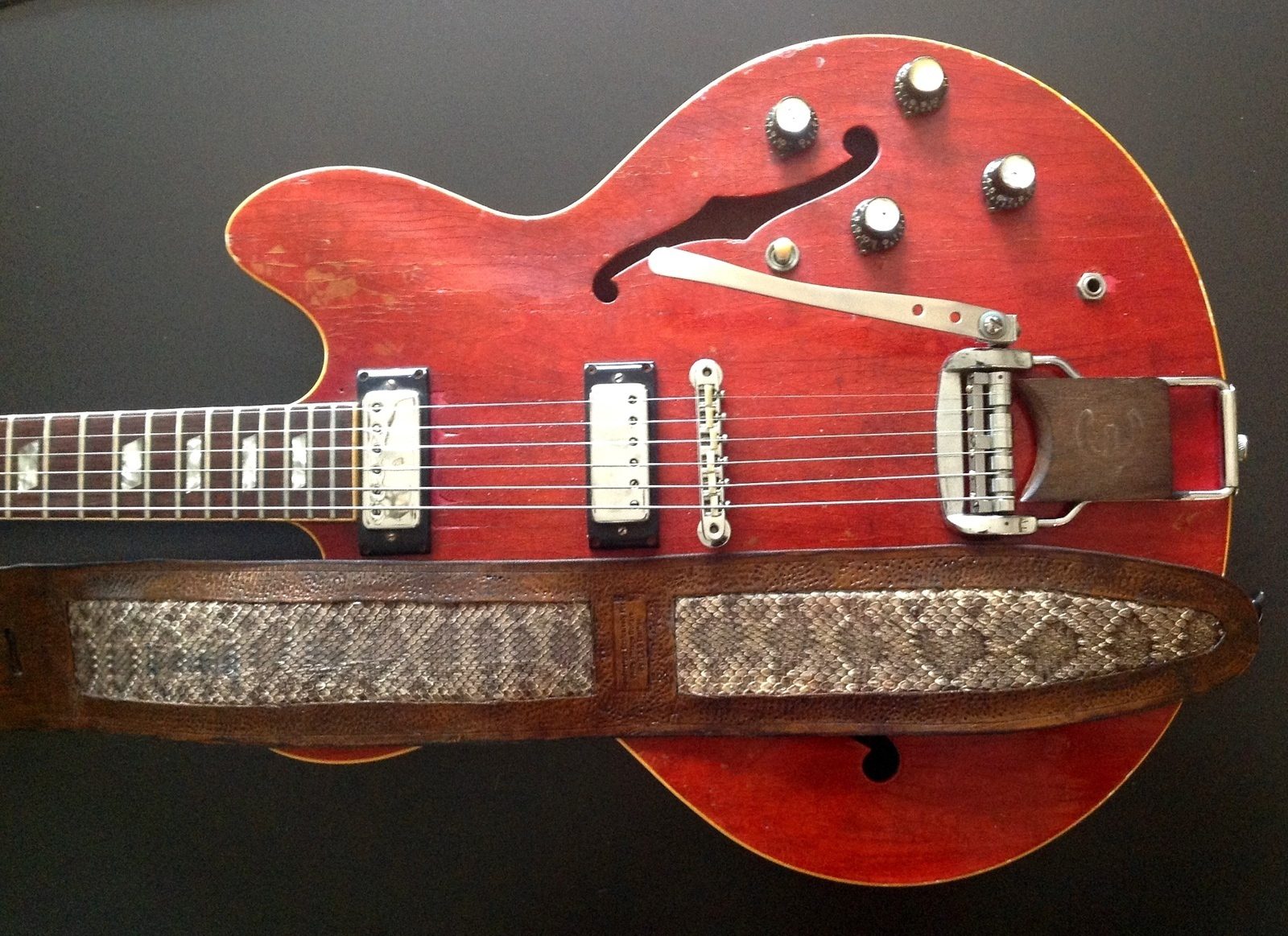 R&B Leathers USA Genuine Diamond Back Rattle Snake skin With Leather