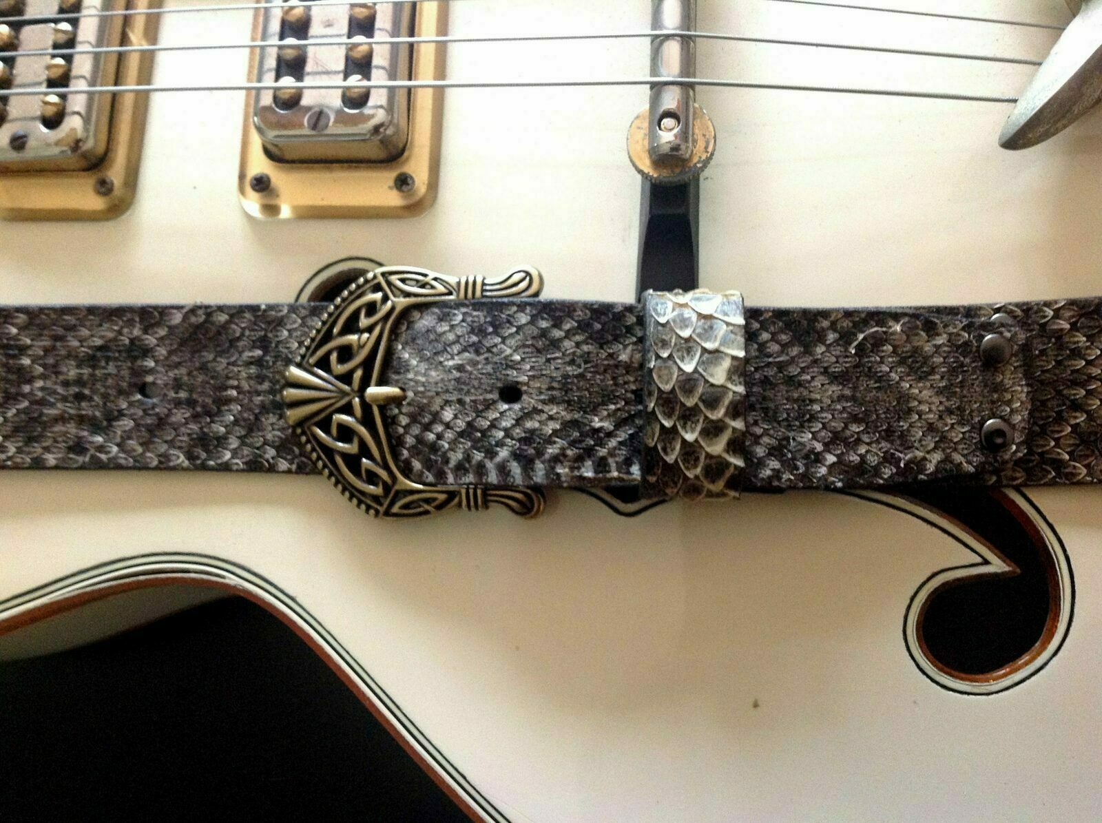 R&B Leathers USA Genuine Diamond Back Rattle Snake skin With Buckle