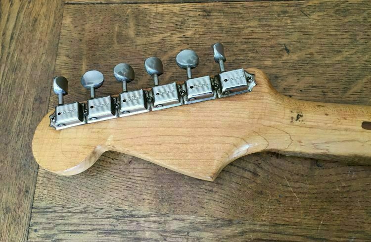 1957 Fender Stratocaster - Image 9