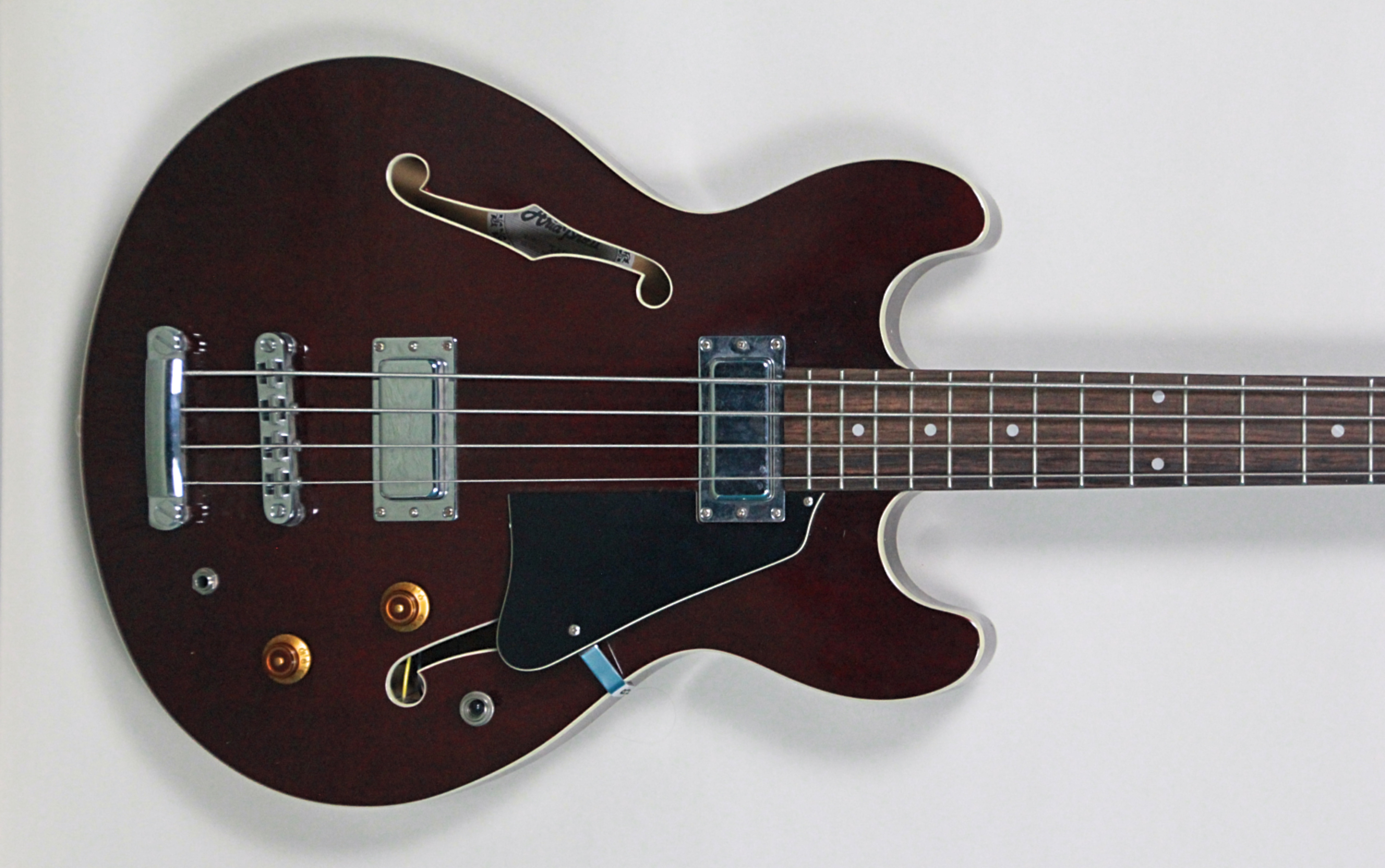 Aria TAB66 Bass Vintage & Modern Guitars