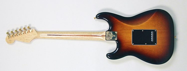 1998 Fender Custom Hank Marvin Stratocaster - Image 14