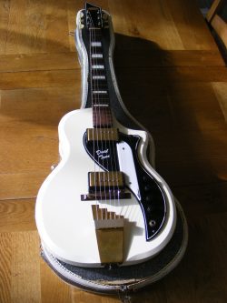 1958 Supro Dual Tone