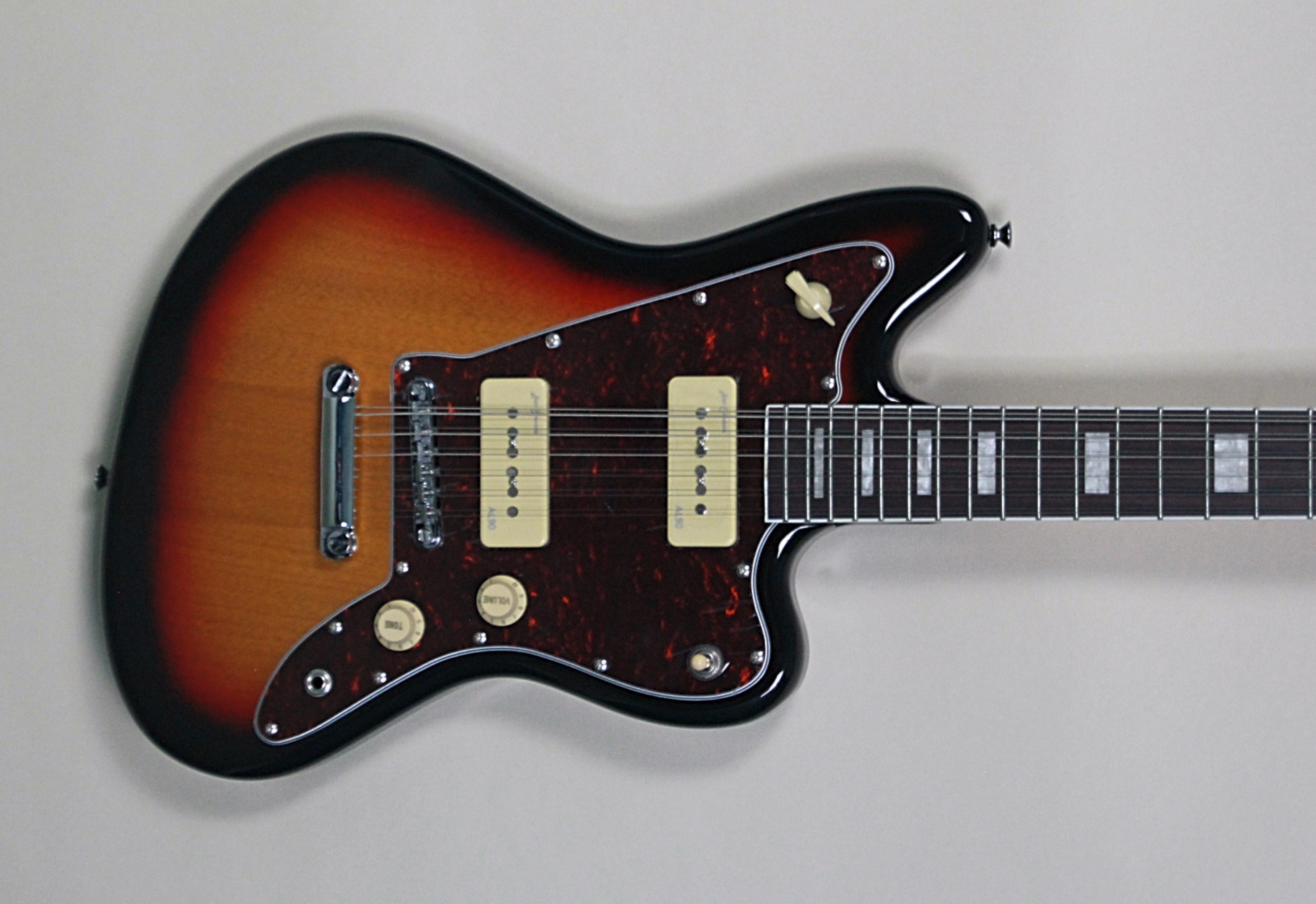 12 strings guitar. 12 доктор с электрогитарой. gibson neck. 12 string guitar. modern guitar.