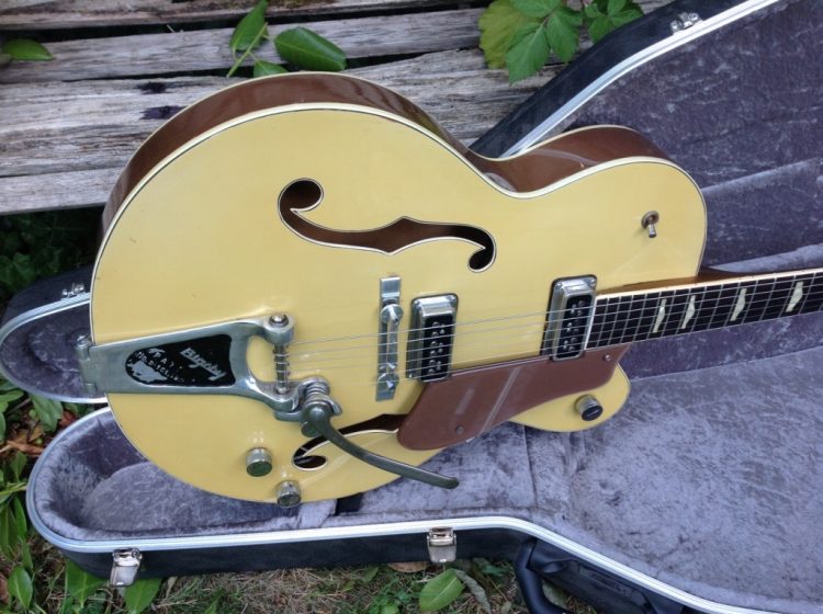 1956 Gretsch 6189 (Streamliner) Bamboo / Copper Mist Ex Martin Simpson - Image 2