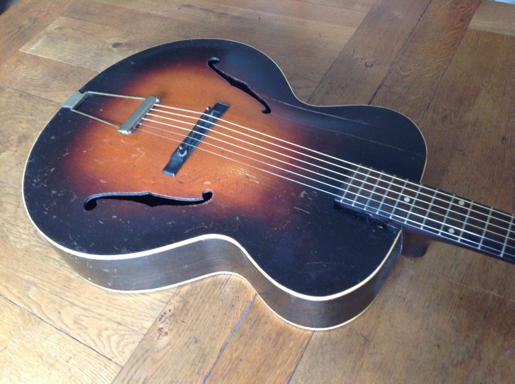 1930's Gibson L50 - Image 9