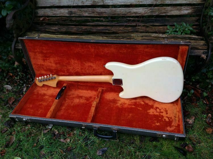 1964 Fender Mustang Olympic White - Image 4