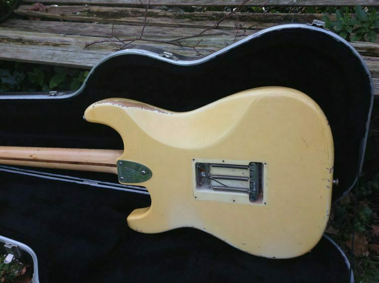 1972 Fender Stratocaster Olympic White - Image 7
