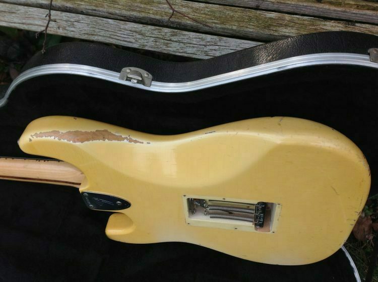 1972 Fender Stratocaster Olympic White - Image 8