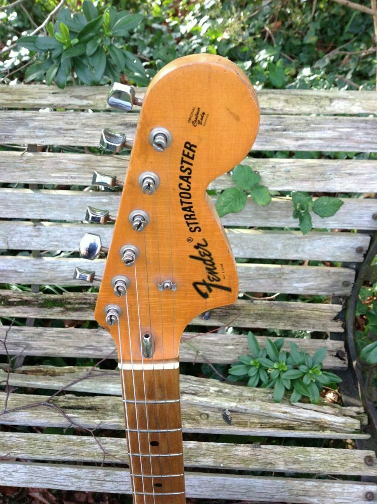 1972 Fender Stratocaster Olympic White - Image 9