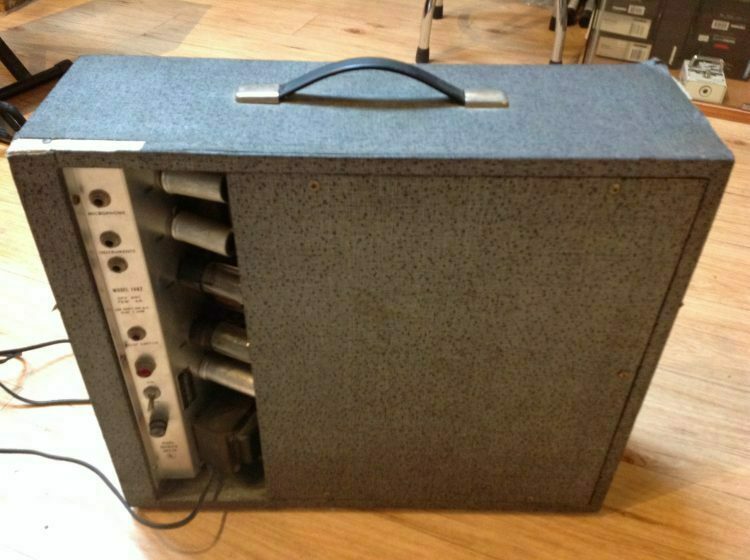 1966 Silvertone 1482 Amplifier - Image 2