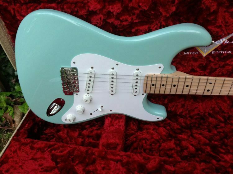 2013 Fender Custom Shop Eric Clapton Stratocaster Daphne Blue - Image 3