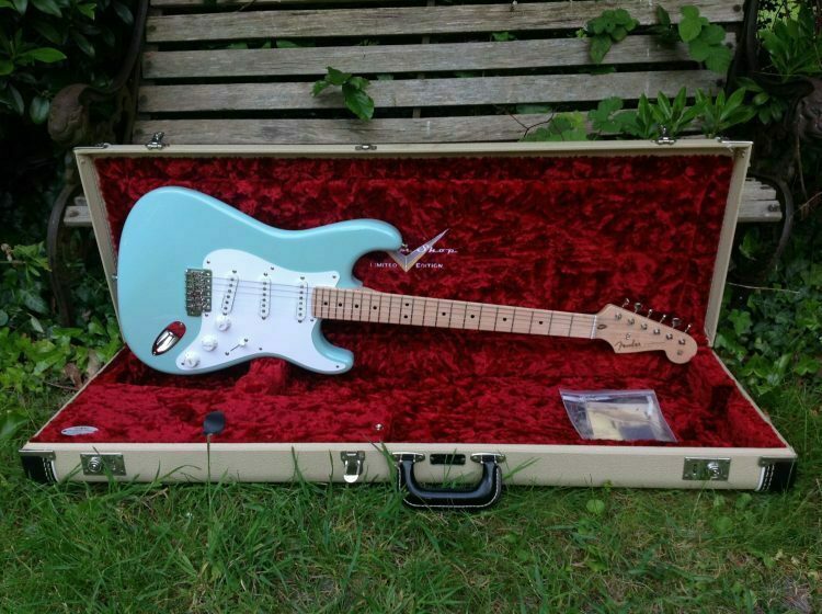 2013 Fender Custom Shop Eric Clapton Stratocaster Daphne Blue - Image 5