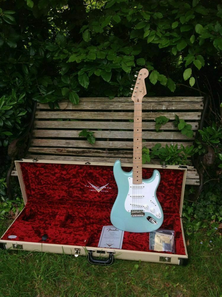 2013 Fender Custom Shop Eric Clapton Stratocaster Daphne Blue - Image 10