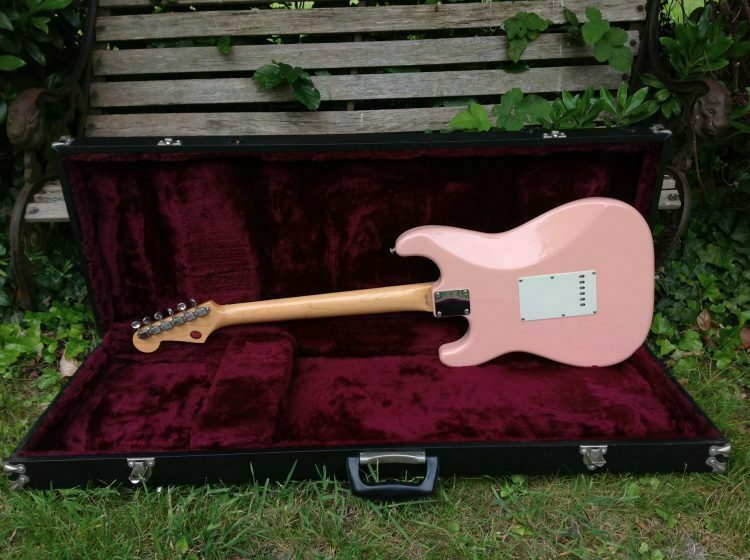 1996 Fender Japan 1962 Reissue Stratocaster Shell Pink - Image 2