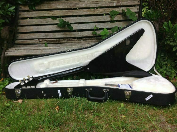 2009 Gibson Flying V - Image 2