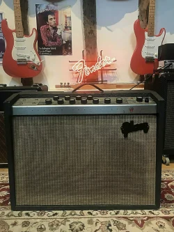 1963 Gibson Invader GA30 RVT