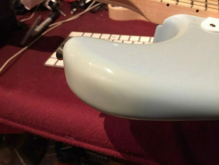 2011 Fender Custom Shop Eric Clapton Stratocaster Daphne Blue - Image 15