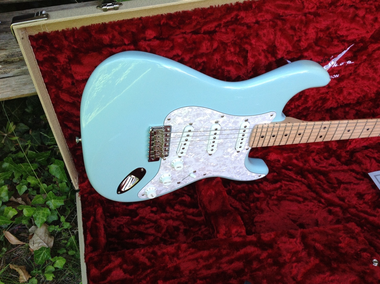 2011 Fender Custom Shop Eric Clapton Stratocaster Daphne Blue Vintage