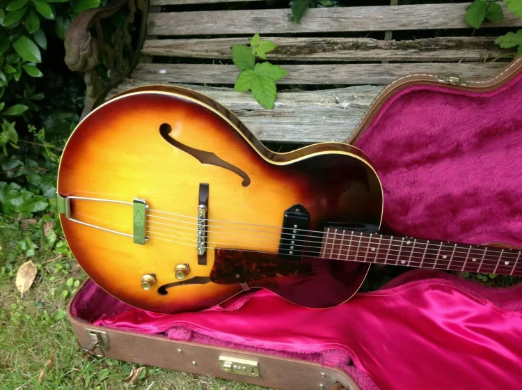 1961 Gibson ES 125T - Vintage & Modern Guitars