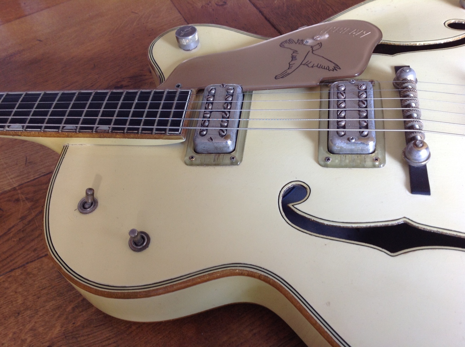 1959 Gretsch 6136 White Falcon Vintage & Modern Guitars