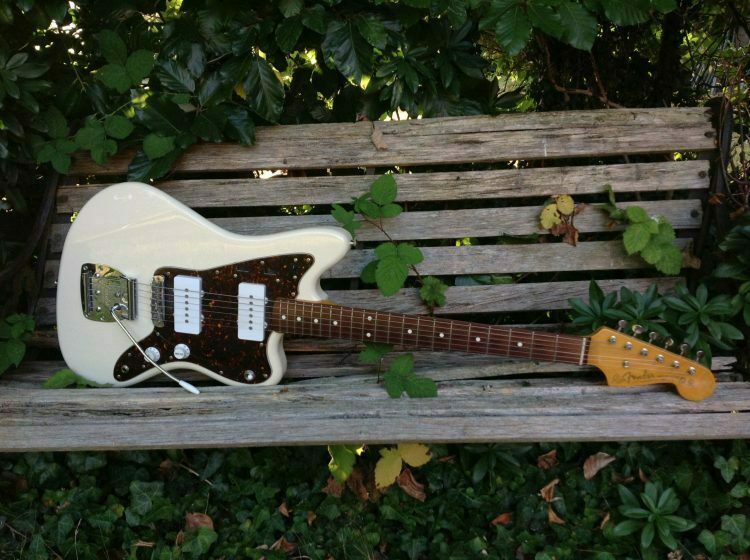 1994 Fender Japan Jazzmaster Olympic White - Image 2