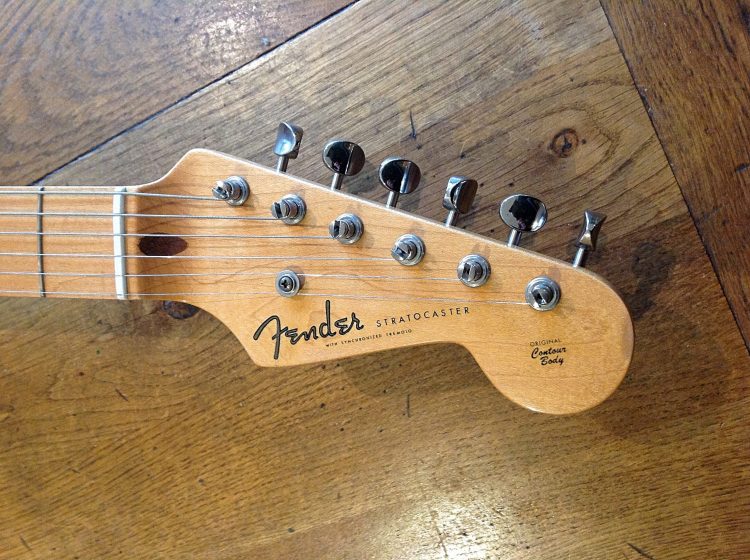 Custom luthier Build 1954 Stratocaster Fiesta Red - Image 6