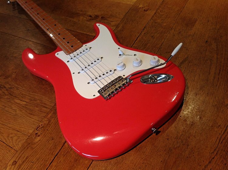 Custom luthier Build 1954 Stratocaster Fiesta Red - Image 9