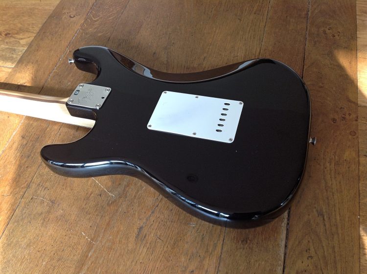 2005 Fender Eric Clapton Stratocaster "Blackie" - Image 4