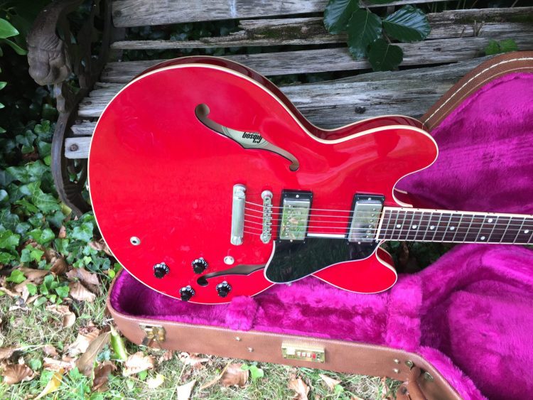 1999 Gibson  ES 335 TD Cherry - Image 3