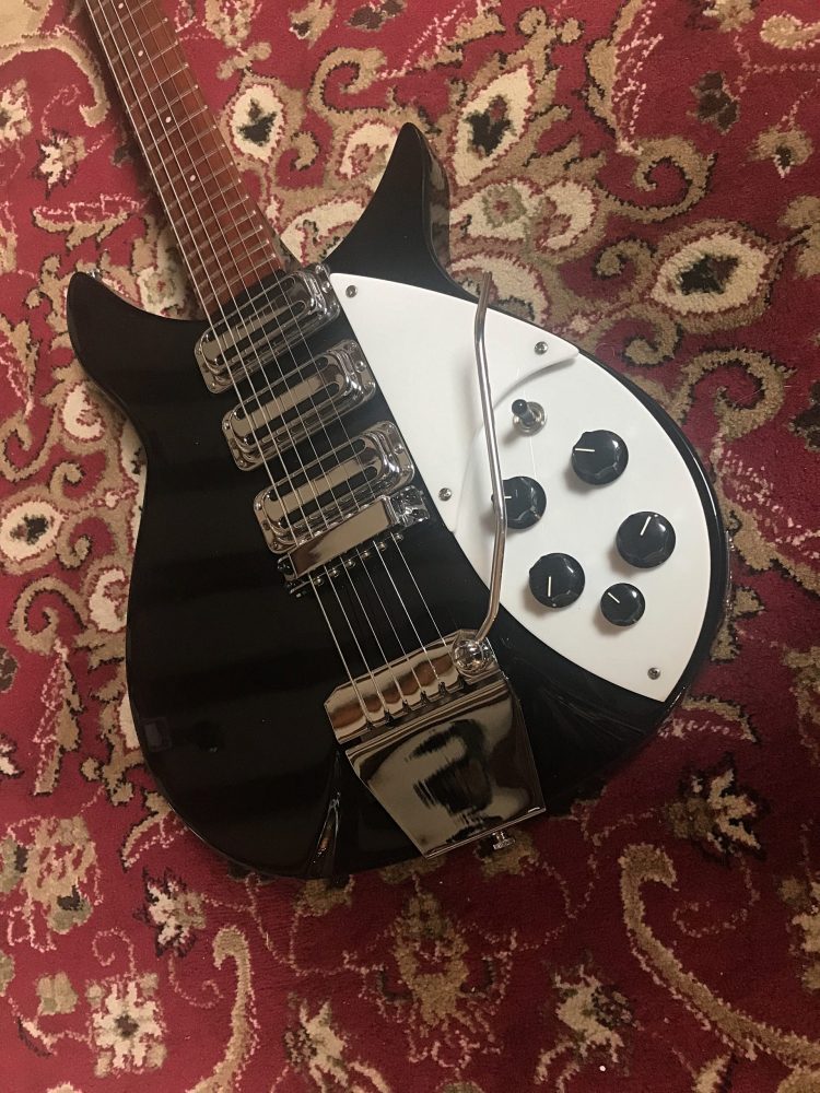 2018 Rickenbacker 325c64 John Lennon Jetglo - Image 4