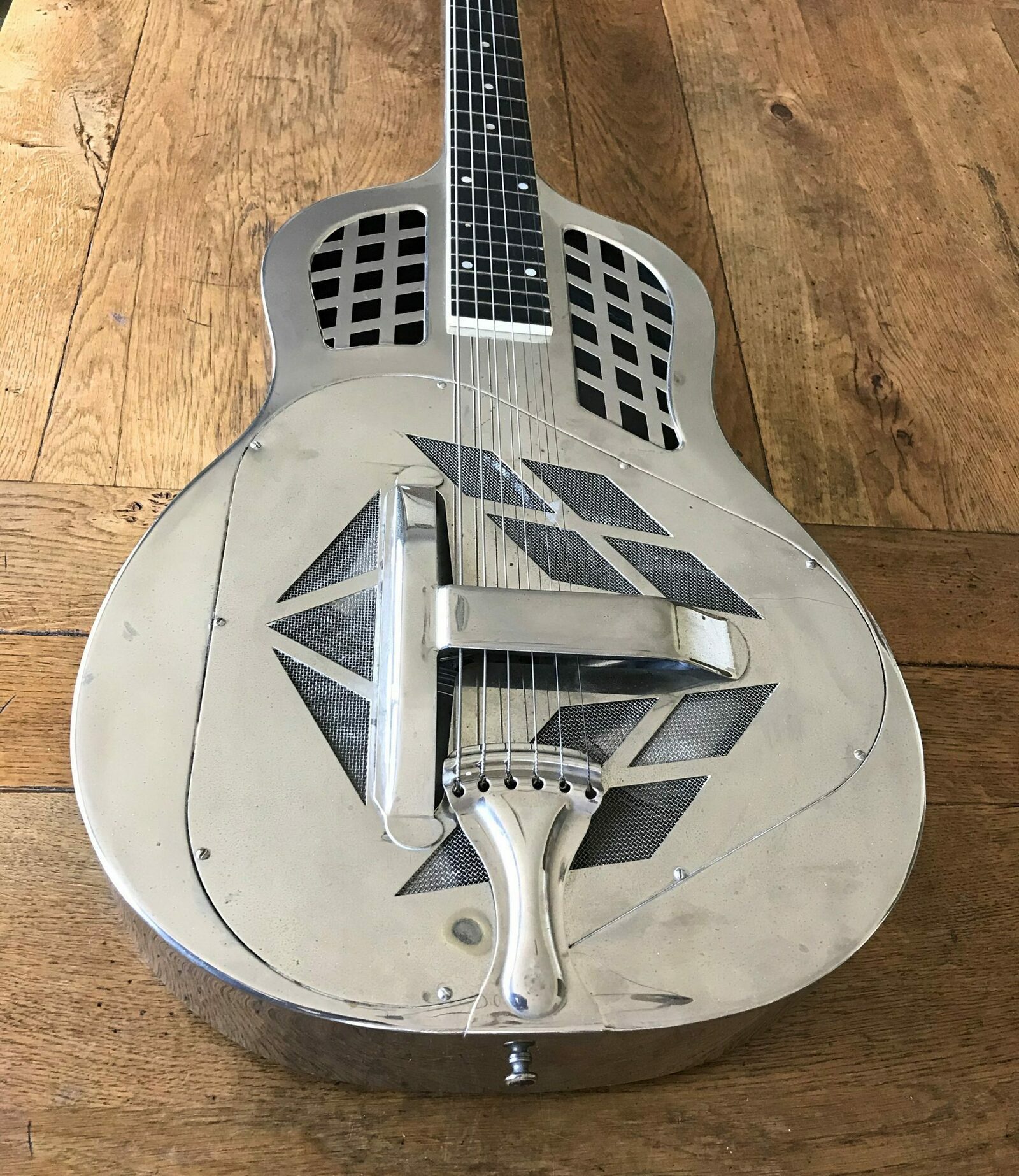 1929 National Style 1 Triplate Square Neck Resonator Guitar Vintage & Modern Guitars