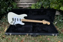 1991 Fender Japan ST-YJM Stratocaster Yngwie Malmsteen Signature
