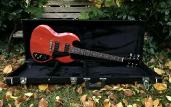 1972 Gibson SG 11