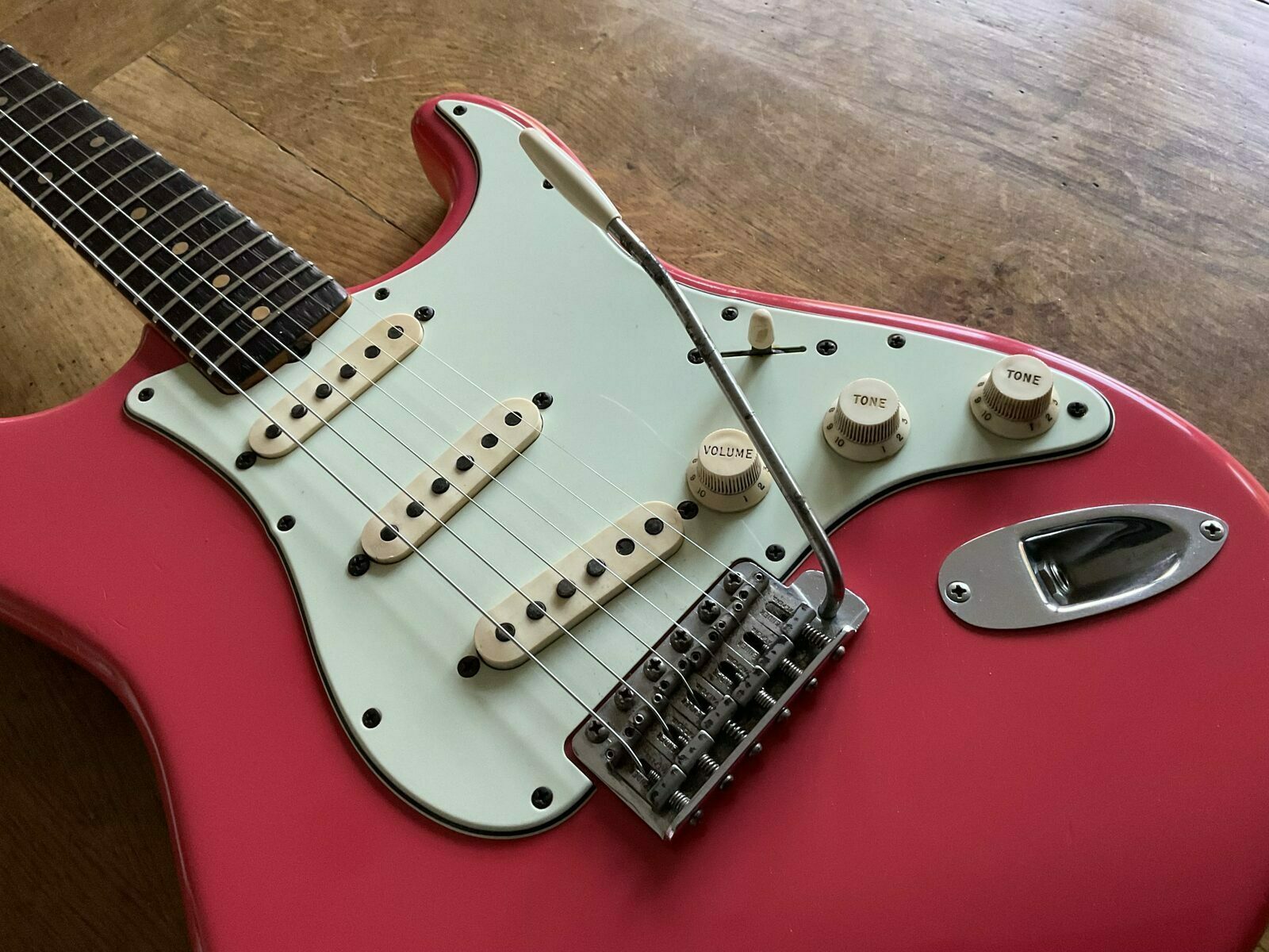 Pavimentación Mierda carne 1963 Fender Stratocaster Fiesta Red - Vintage & Modern Guitars
