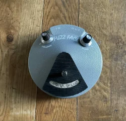 Cornell Arbiter Fuzz Face (Used) NKT 275 Transistors