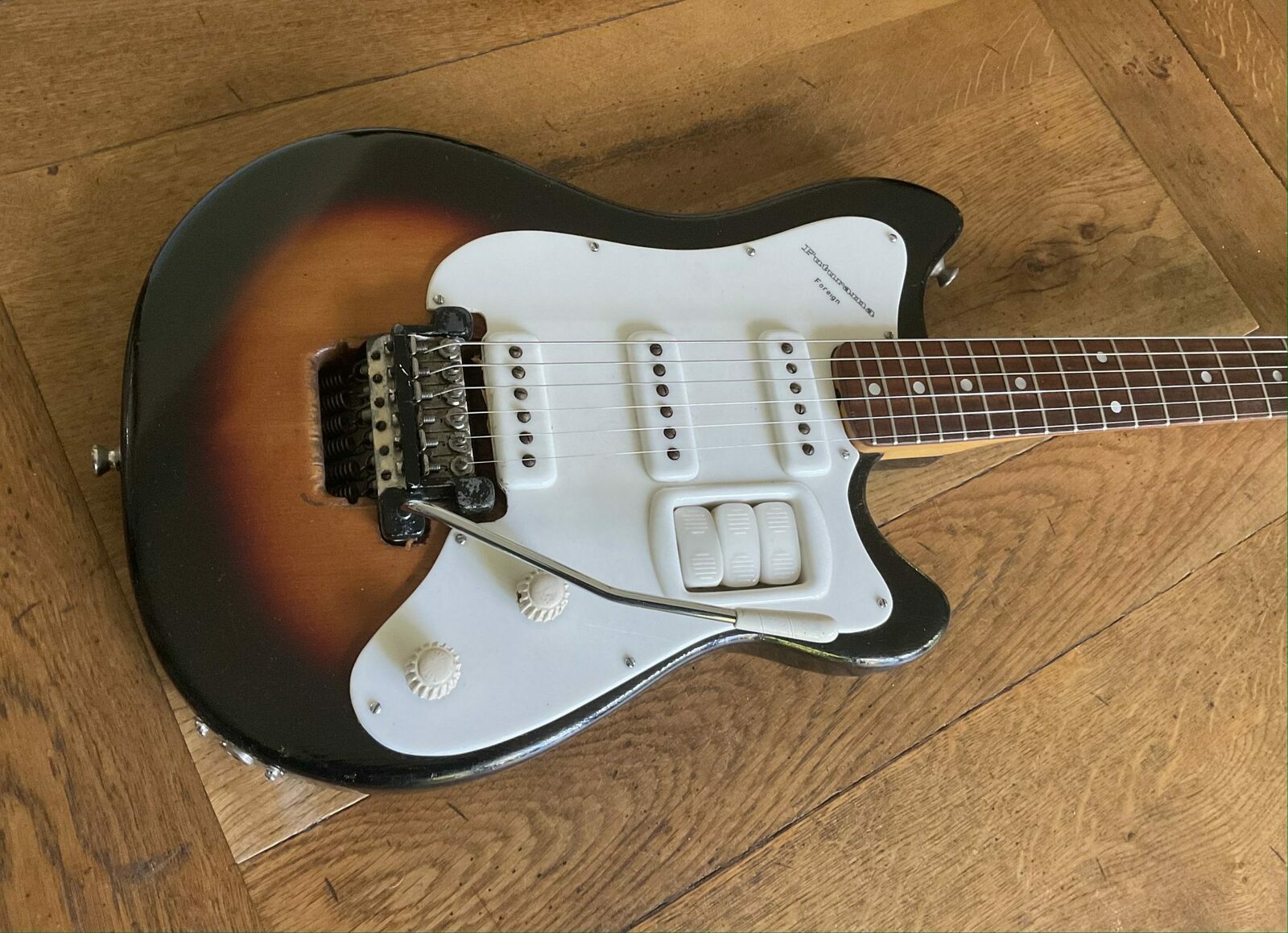 circa 1960 Grazioso Futurama 111 Vintage & Modern Guitars