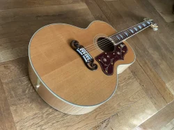 2003 Gibson SJ200 Natural