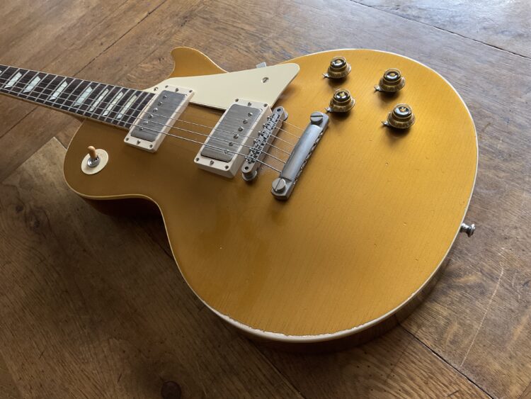 2016 Gibson True Historic Aged 1957 Les Paul Standard Gold Top - Image 2