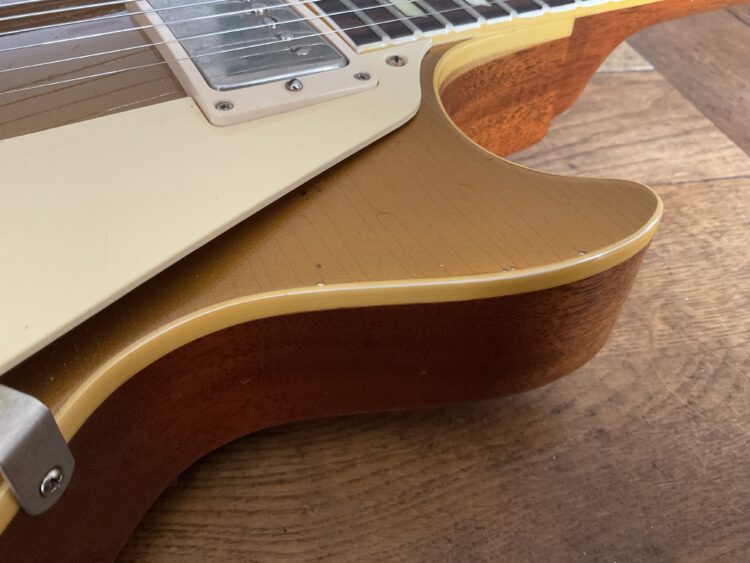 2016 Gibson True Historic Aged 1957 Les Paul Standard Gold Top - Image 9