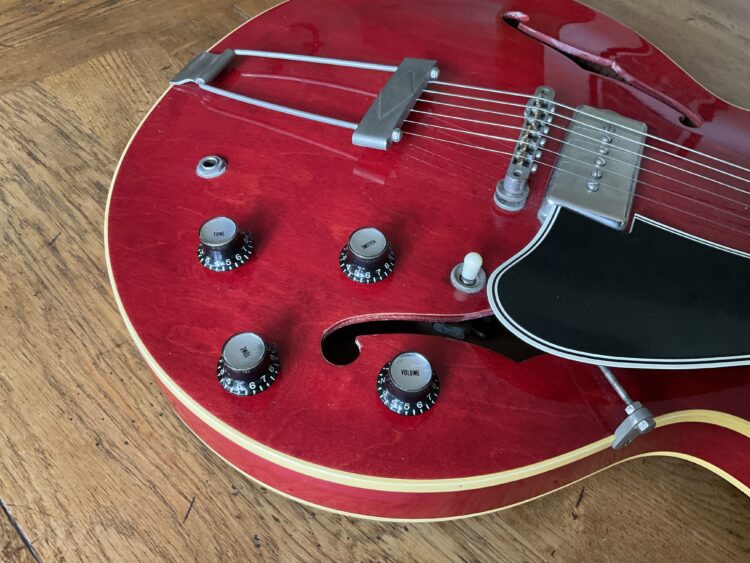 Early 1965 Gibson ES 330 TDC  Cherry Red - Image 3