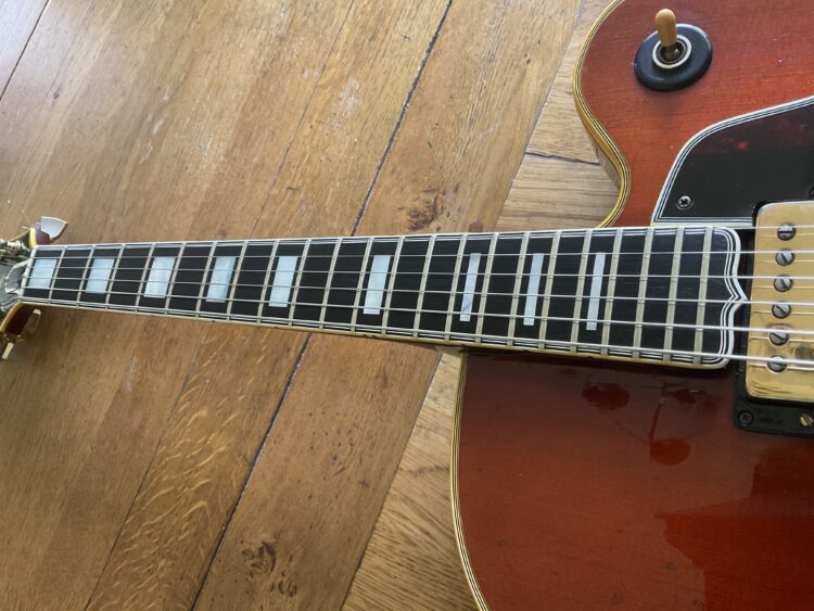 1969 Gibson Byrdland - Image 8