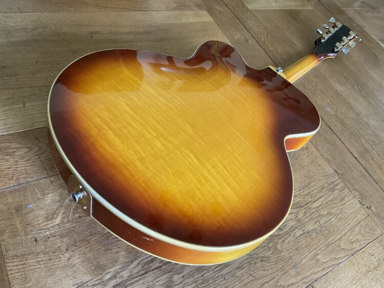 1969 Gibson Byrdland - Image 14