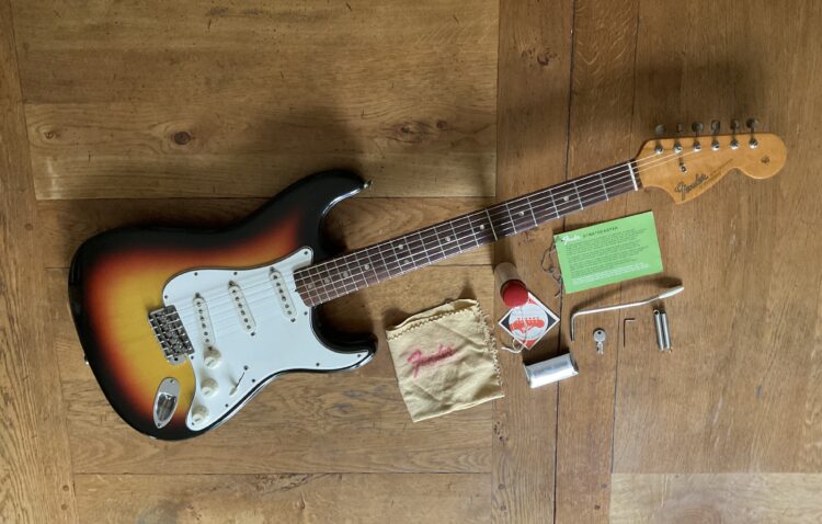 1967 Fender Stratocaster - Image 2