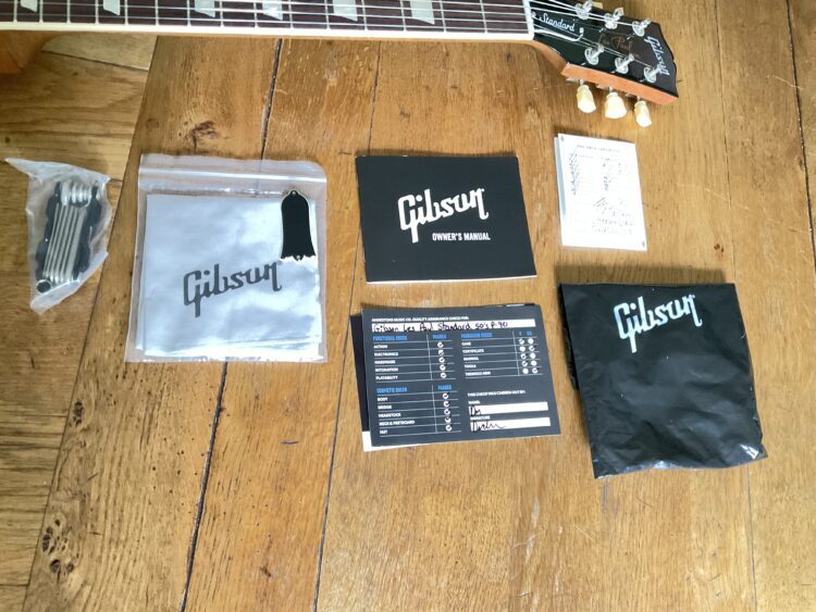 2020 Gibson Les Paul Standard Gold Top P90's - Image 10