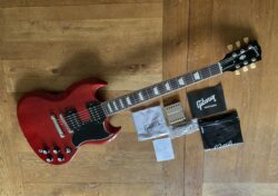 2022 Gibson SG Standard 61 Vintage Cherry Nickel Hardware