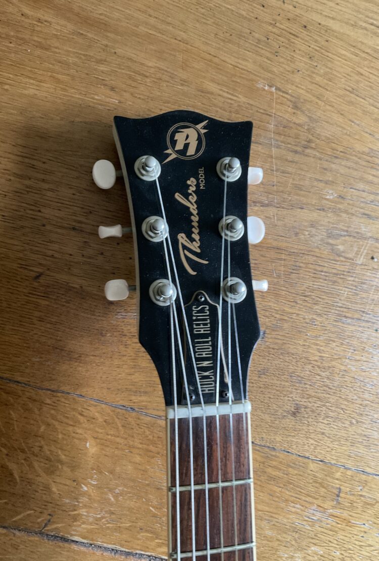 Rock n Roll Relics Thunder's Single Cut Polaris Aged White - Image 11