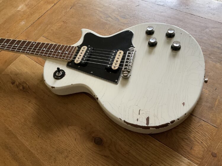 Rock n Roll Relics Thunder's Single Cut Polaris Aged White - Image 5