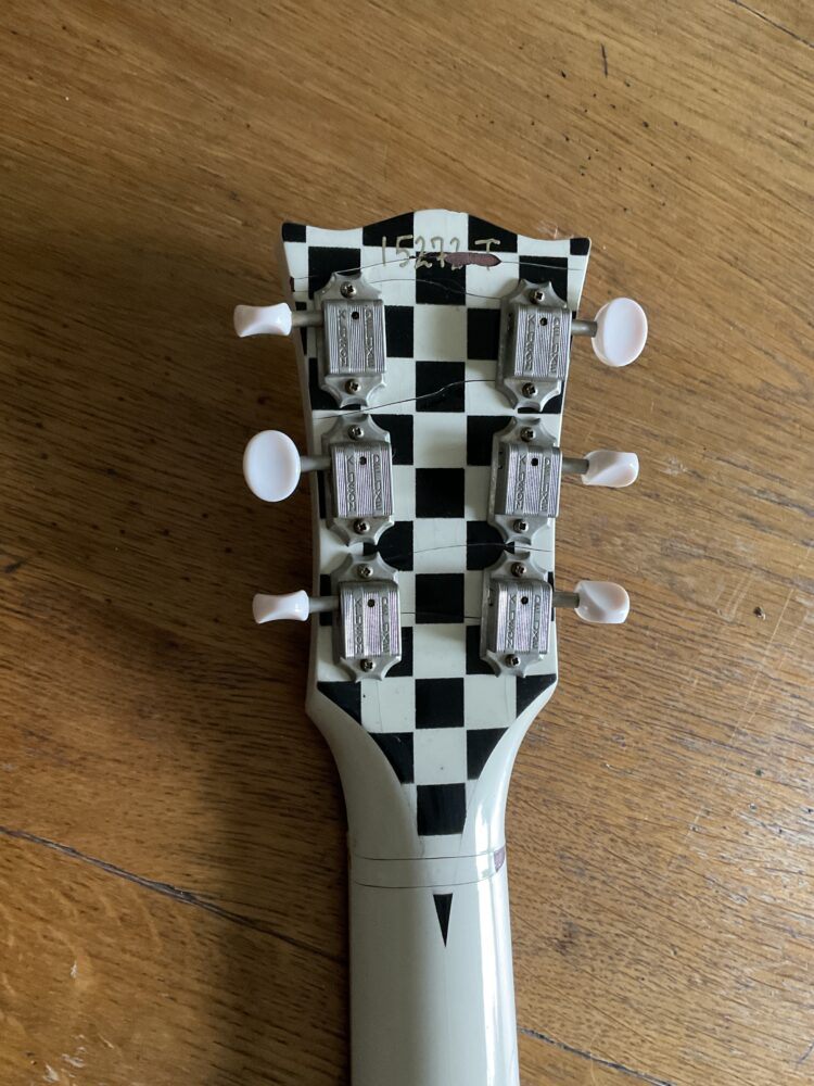 Rock n Roll Relics Thunder's Single Cut Polaris Aged White - Image 13